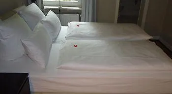 Fritz Im Pyjama Hotel Hamburg Germany